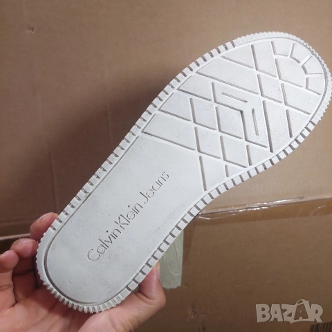Calvin Klein номер 43 кожени сникърси / маратонки / обувки , снимка 16 - Маратонки - 51883768
