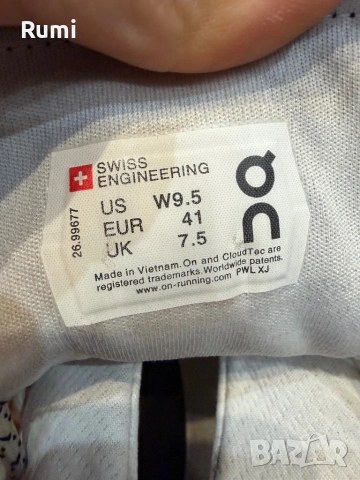 Оригинални маратонки On Running Cloudnova Black White ! 41, снимка 8 - Маратонки - 53760243