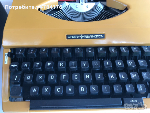 продавам пишеща машина Sperry Remington 1050, снимка 4 - Антикварни и старинни предмети - 54153551