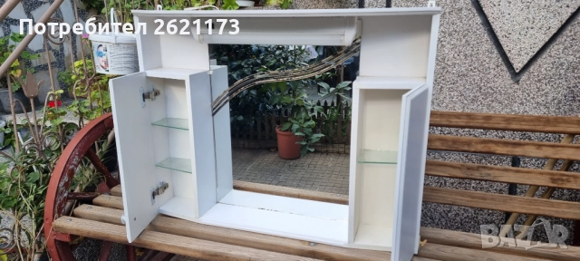 Шкафче за баня, снимка 2 - Шкафове - 52510796