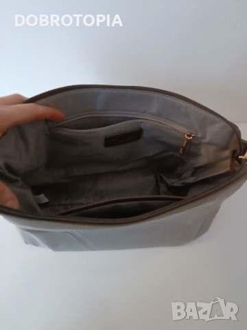 Френски шик и аристократичен дух: Чанта Tom & Eva Paris, снимка 8 - Чанти - 47758760