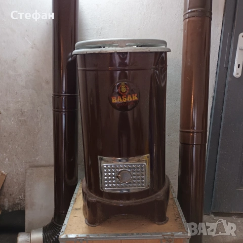 Емайлирана отоплителна печка с горно горене., снимка 3 - Отоплителни печки - 53456701