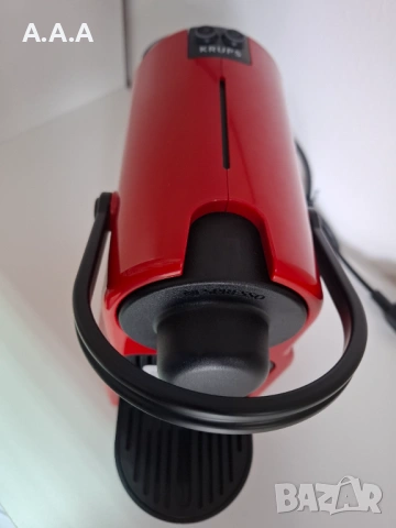 Кафемашина с капсули Nespresso - Inissia Red, C40-EURENE5-S, 19 bar, 0.7 l, Rubi Red, снимка 5 - Кафемашини - 54024105