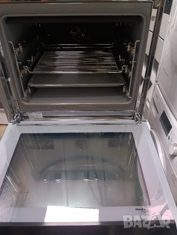 Кафява печка за вграждане с керамичен плот Миеле Miele с две години гаранция!, снимка 2 - Печки, фурни - 51372036