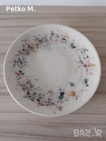 Чиния 26см - бял, пръски