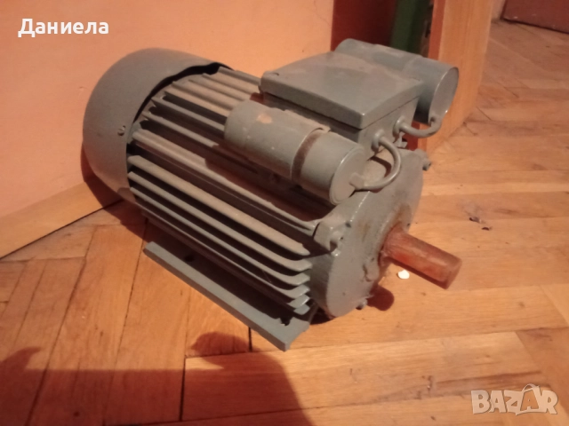 Продавам двигател эа помпа