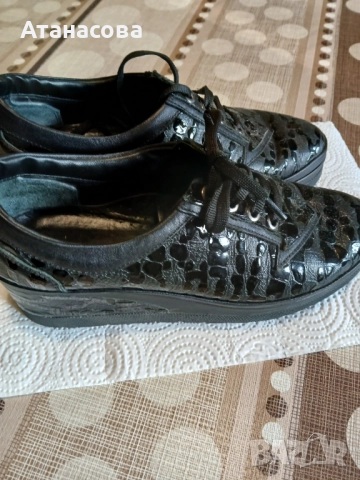 Дамски обувки 