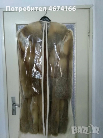 палто от лисичи кожи, снимка 4 - Палта, манта - 52802771