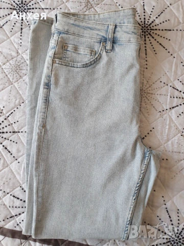 Guess дънки, снимка 5 - Дънки - 53875981