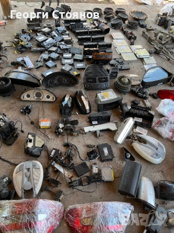 Авто части за Мерцедеси W211 W220 W210 W203