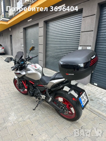 Продавам Kawasaki Z650 68к.с. 650куб. 2023г. СПЕШНО!!!, снимка 4 - Мотоциклети и мототехника - 53748578