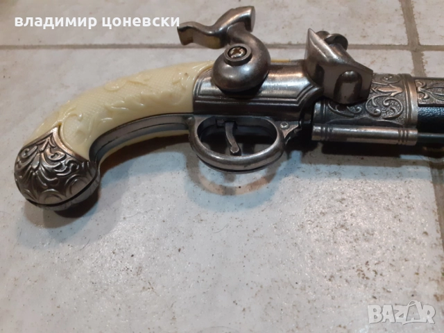 Красив кремъчен пистолет- нож,пищов,оръжие, снимка 4 - Колекции - 52327607