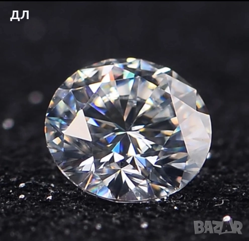 Диамант мойсанит, 12 карата, 15 мм.