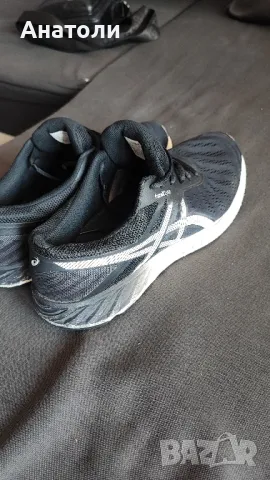 Маратонки ASICS 29 см стелка, снимка 8 - Маратонки - 50068197