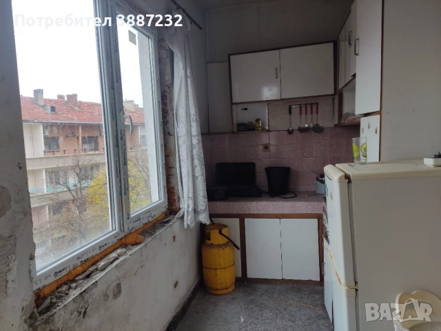 Продавам тухлен апартамент в идеален център, снимка 4 - Апартаменти - 52923234