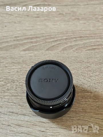 Обектив SONY E 35mm f/1.8 OSS за байонет SONY E (APS-C), снимка 5 - Обективи и филтри - 53536551