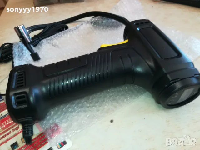 ПИСТОЛЕТ КОМПРЕСОР ЗА ПОМПАНЕ НА ГУМИ 12V С LED ПОДСВЕТКА 1902251553, снимка 13 - Аксесоари и консумативи - 49195873