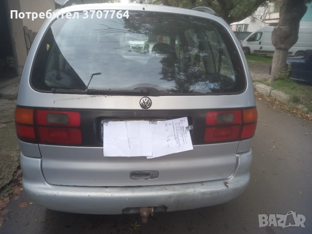 Продавам лек автомобил Шаран, снимка 4 - Автомобили и джипове - 52212945