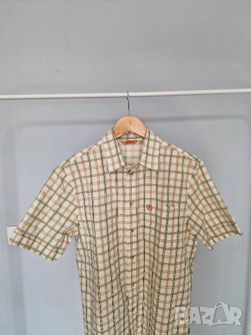 Страхотна мъжка риза с къс ръкав FJALLRAVEN размер M , снимка 2 - Ризи - 53780303