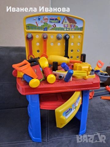 Детска работилница с инструменти