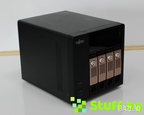 Сторидж NAS FUJITSU CELVIN NAS SERVER Q800 4 trays 4 диска, снимка 2 - Работни компютри - 45131242