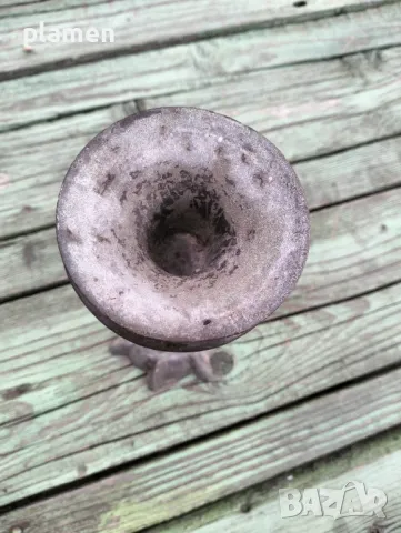 Стар масивен бронзов свещник, снимка 4 - Антикварни и старинни предмети - 50142988