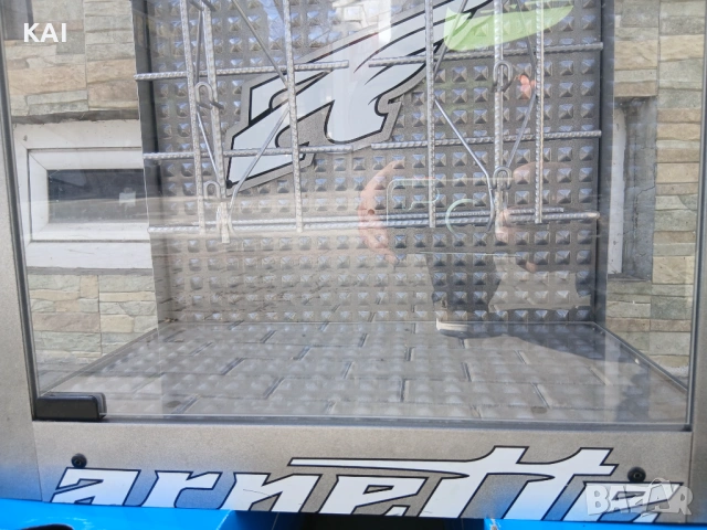 Витрина за очила Аrnette