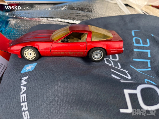 Мажорет 1:24 стар