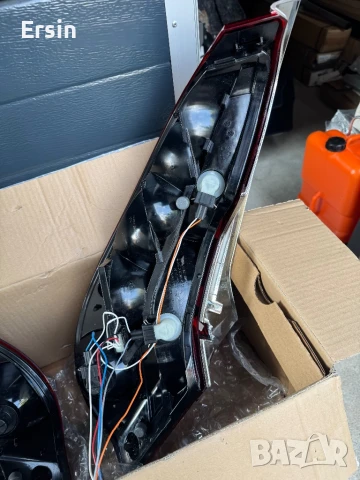 Оригинални задни светлини (стопове) Работещи в перфектно състояние За Кемпер HYMER  , снимка 11 - Части - 51397454