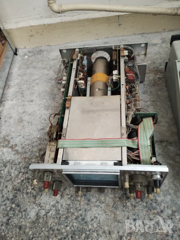 Разчистване 2 броя осцилоскопи за части, снимка 7 - Друга електроника - 54012049