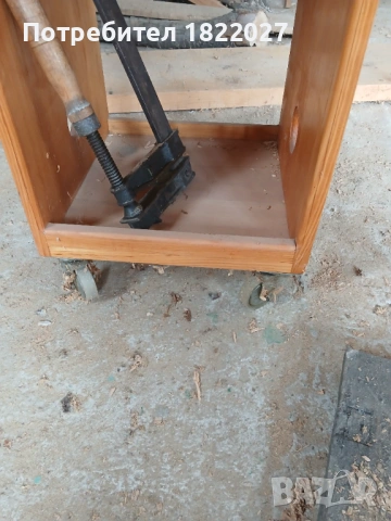 подвижно шкафче за инструменти, стойка за оберфреза, пергели, прав ъгъл, длета, снимка 3 - Други инструменти - 53800969