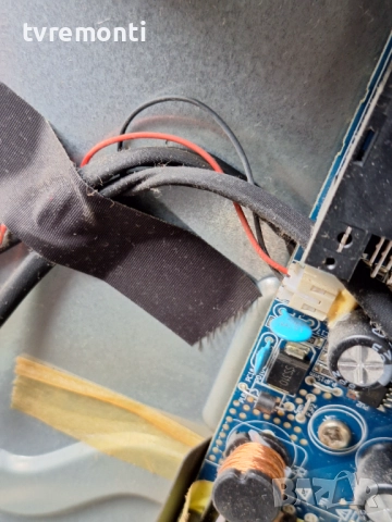 Платка MAIN AV CV9203L-Q24 за 28-инчов телевизор SANG Модел LE-2822 с дисплей CX275DLEDM, снимка 3 - Части и Платки - 52343385