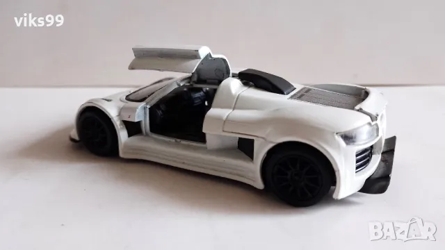 2010 Gumpert Apollo Sport Kinsmart 5356 - Мащаб 1:36, снимка 2 - Колекции - 48941783