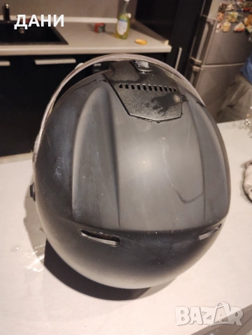 Мото каска черен мат размерXL61, с вградени слънчеви очила освен предпазна слюда.Делта спорт, снимка 6 - Аксесоари и консумативи - 53238719