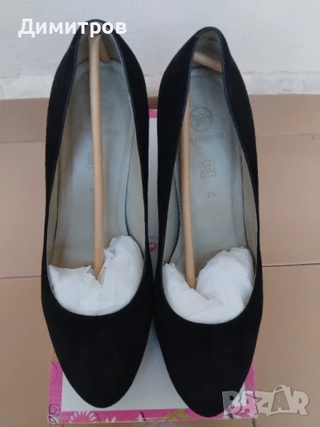 Продавам 3 чифта дамски обувки № 40, снимка 5 - Дамски обувки на ток - 50759398