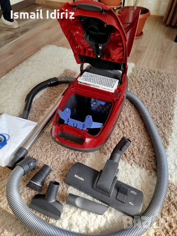 Прахосмукачка Miele c3, снимка 3 - Прахосмукачки - 53695343