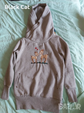 Суичър с апликация, бродерия