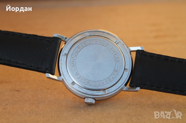 СССР мъжки часовник ''Полет/Poljot De Luxe'' 23 камъка, снимка 4 - Мъжки - 52539957