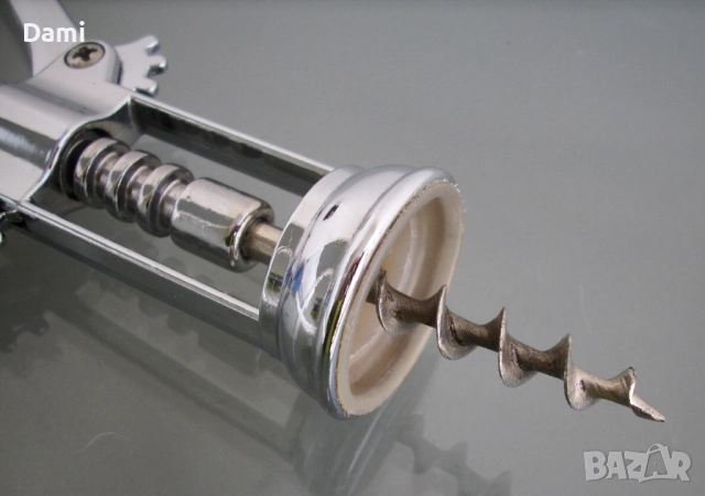 Двураменен тирбушон с отварачка, снимка 4 - Аксесоари за кухня - 52923325