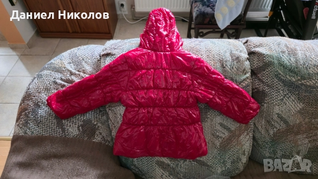 Детско червено яке с качулка United Colors of Benetton, снимка 3 - Детски якета и елеци - 51959308