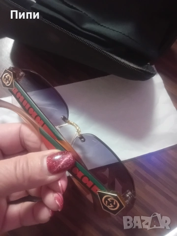 Чисто нови с калъф и кърпичка , снимка 3 - Слънчеви и диоптрични очила - 53083726