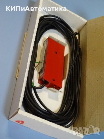 фотоелектрически сензор Leuze LS 72/2 Se photoelectric sensor 24V, снимка 5 - Резервни части за машини - 54205476