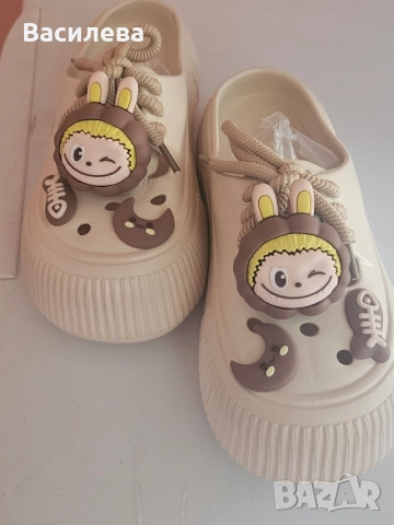 Пантофи Labubu , снимка 9 - Детски пантофи - 52305760