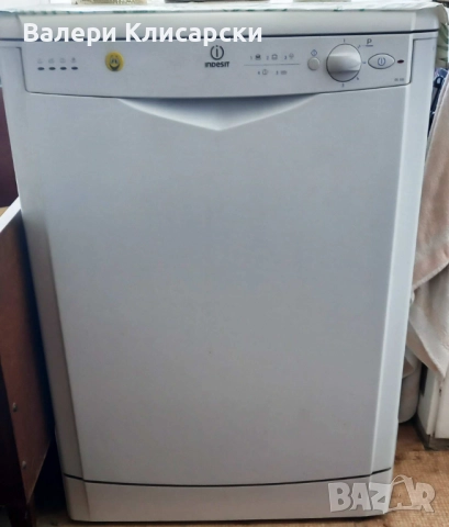 Съдомиялна INDESIT IDL 500