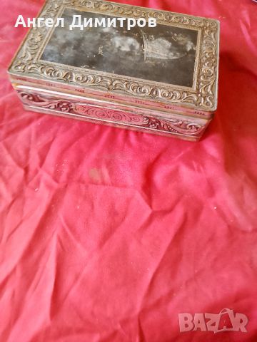 Рембранд Германия стара метална кутия , снимка 2 - Антикварни и старинни предмети - 45980314