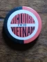 Значка. От 1975г. По случай победата на Виетнам., снимка 1
