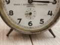 Стар работещ будилник, снимка 4