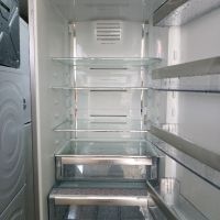 Иноксов комбиниран хладилник с фризер AEG No Frost  А+++  2 години гаранция!, снимка 3 - Хладилници - 45088391