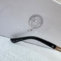 Versace 2024 дамски слънчеви очила , снимка 15 - Слънчеви и диоптрични очила - 45440633