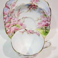 Троен комплект Royal Albert „Blossom Time“, снимка 12 - Колекции - 45331859